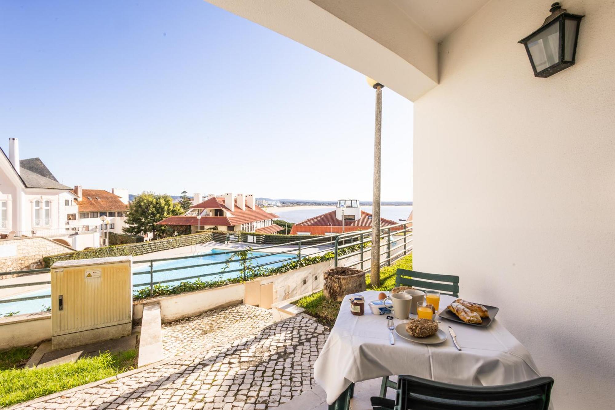 Paradise Com Vista Sobre A Baia São Martinho do Porto Esterno foto